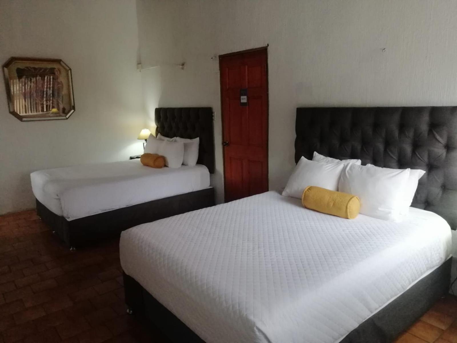 Global Airport Free Shuttle Hostel
